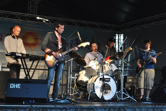 Click for large image